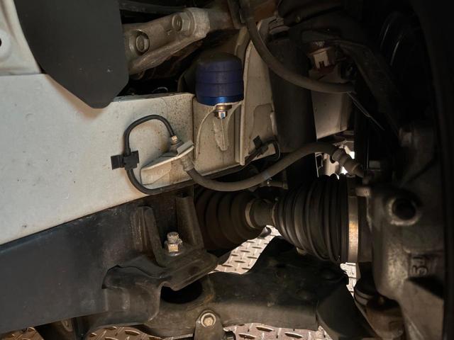 ハイエースバン スーパーGL ダークプライムII 両側電動スライド SDナビ バックカメラ アクセサリーコンセント ハーフレザーシート LEDヘッドライト スマートキー オートライト オートエアコン ウッドコンビステアリング Bluetooth再生(20枚目)