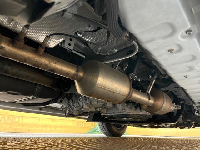 ハイエースバン スーパーGL ダークプライムII 両側電動スライド SDナビ バックカメラ アクセサリーコンセント ハーフレザーシート LEDヘッドライト スマートキー オートライト オートエアコン ウッドコンビステアリング Bluetooth再生(34枚目)