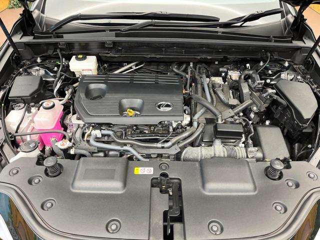 ＮＸ ＮＸ３５０ｈ　Ｆスポーツ　サンルーフ　純正１４型ナビ　全周囲カメラ　電動リアゲート　メモリーシート　３眼ＬＥＤヘッドライト　シートベンチレーション　ステアリングヒーター　レーダークルーズ　オートマチックハイビーム　禁煙車（18枚目）