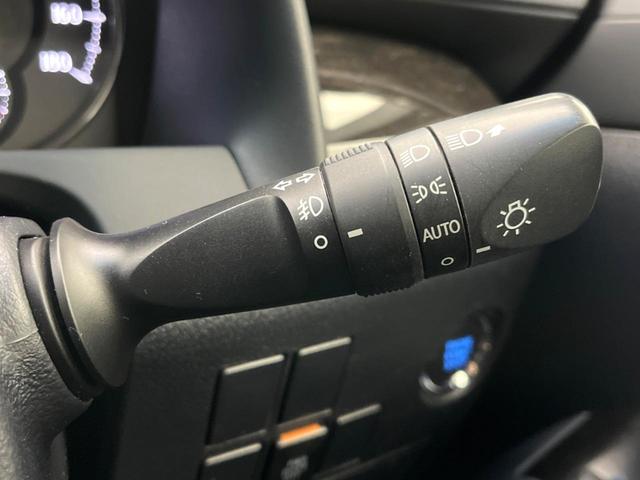ヴェルファイア ２．５Ｚ　ＪＢＬサウンドシステム　後席モニター　純正９型ナビ　全周囲カメラ　両側電動スライドドア　レーダークルーズコントロール　クリアランスソナー　デュアルオートエアコン　ＬＥＤヘッドライト（38枚目）