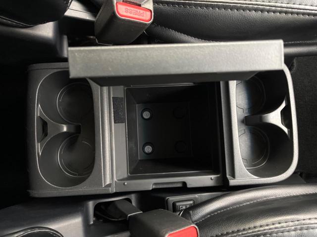 デリカＤ：５ Ｄ　パワーパッケージ　両側電動スライドドア　クルーズコントロール　カロッツェリアナビ　シートヒーター　バックカメラ　ＨＩＤヘッドライト　オートライト　フルセグ　禁煙車　４ＷＤ　プライバシーガラス　Ｂｌｕｅｔｏｏｔｈ（51枚目）