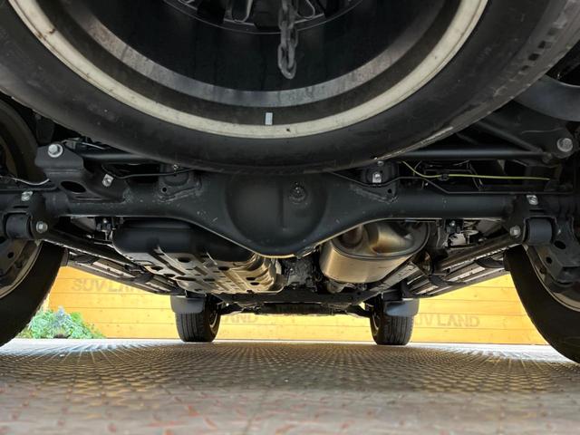 ランドクルーザープラド TX Lパッケージ マットブラックエディション サンルーフ 純正9型ナビ 全周囲カメラ 7人乗り 前席快適温熱シート レザーシート レーダークルーズコントロール LEDヘッドライト ブラックルーフレール 純正18インチアルミ セーフティセンス(21枚目)