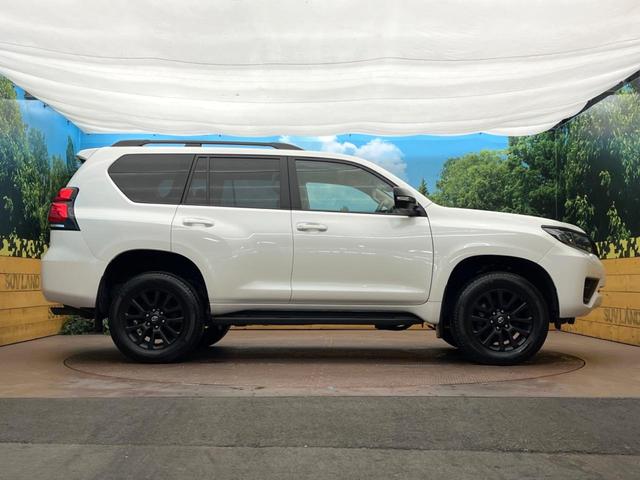 ランドクルーザープラド TX Lパッケージ マットブラックエディション サンルーフ 純正9型ナビ 全周囲カメラ 7人乗り 前席快適温熱シート レザーシート レーダークルーズコントロール LEDヘッドライト ブラックルーフレール 純正18インチアルミ セーフティセンス(29枚目)