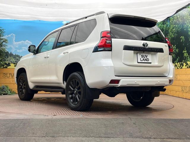 ランドクルーザープラド TX Lパッケージ マットブラックエディション サンルーフ 純正9型ナビ 全周囲カメラ 7人乗り 前席快適温熱シート レザーシート レーダークルーズコントロール LEDヘッドライト ブラックルーフレール 純正18インチアルミ セーフティセンス(30枚目)
