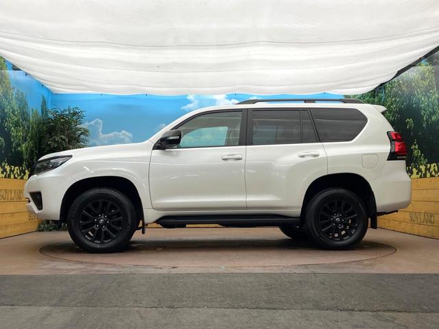 ランドクルーザープラド TX Lパッケージ マットブラックエディション サンルーフ 純正9型ナビ 全周囲カメラ 7人乗り 前席快適温熱シート レザーシート レーダークルーズコントロール LEDヘッドライト ブラックルーフレール 純正18インチアルミ セーフティセンス(31枚目)
