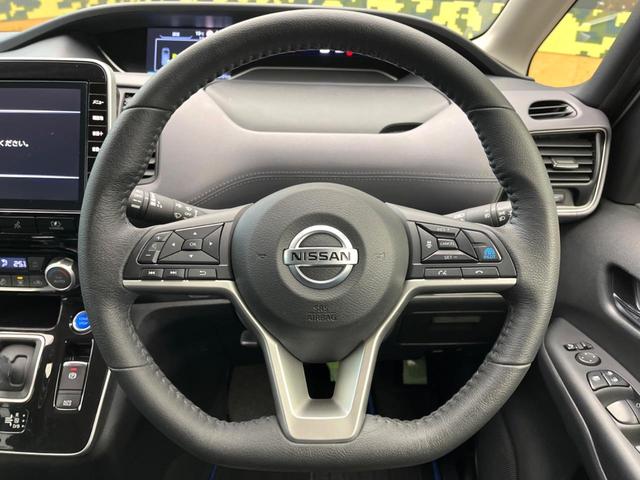 セレナ ｅ－パワー　ハイウェイスターＶ　プロパイロット　両側電動ドア　純正１０型ナビ　バックカメラ　ＢＳＭ　エマージェンシーブレーキ　１００Ｖ電源　ドラレコ　コーナーセンサー　ＬＥＤヘッドライト　ＥＴＣ　リアオートエアコン（11枚目）