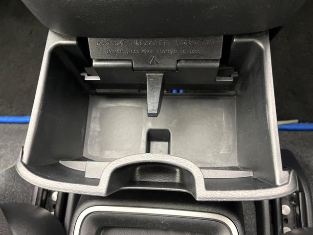 セレナ ｅ－パワー　ハイウェイスターＶ　プロパイロット　両側電動ドア　純正１０型ナビ　バックカメラ　ＢＳＭ　エマージェンシーブレーキ　１００Ｖ電源　ドラレコ　コーナーセンサー　ＬＥＤヘッドライト　ＥＴＣ　リアオートエアコン（51枚目）