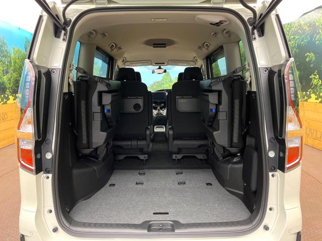 セレナ ｅ－パワー　ハイウェイスターＶ　プロパイロット　両側電動ドア　純正１０型ナビ　バックカメラ　ＢＳＭ　エマージェンシーブレーキ　１００Ｖ電源　ドラレコ　コーナーセンサー　ＬＥＤヘッドライト　ＥＴＣ　リアオートエアコン（58枚目）