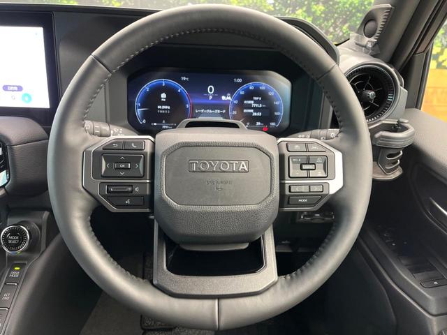 ランドクルーザー250 VX サンルーフ JBLサウンド 12.3型ディスプレイオーディオ 全周囲カメラ セーフティセンス BSM レーダークルーズ 電動リアゲート レザーシート シートベンチレーション パワーシート ETC2.0(19枚目)