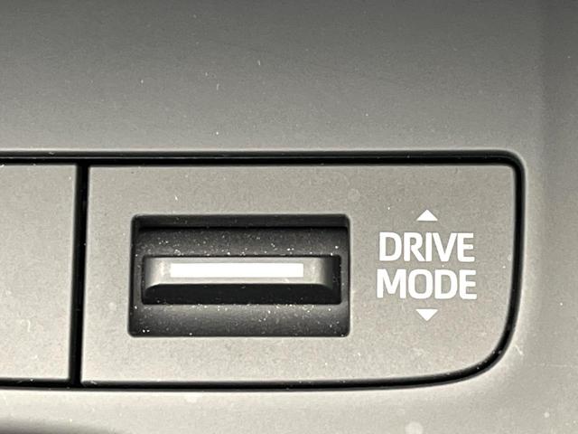 ハリアー S 8型ディスプレイオーディオ バックカメラ ブラインドスポットモニター レーダークルーズ 禁煙車 コーナーセンサー LEDヘッド ETC2.0 オートハイビーム オートライト デュアルエアコン(54枚目)