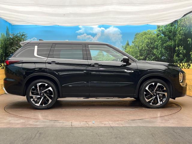 アウトランダーＰＨＥＶ Ｐ　寒冷地仕様　４ＷＤ　マイパイロット　純正９型ナビ　全周囲カメラ　ＢＯＳＥサウンド　前中席シートヒーター　パワーバックドア　前席メモリーシート　ＬＥＤヘッドライト　ワイヤレス充電　ｅーアシスト　禁煙車（34枚目）