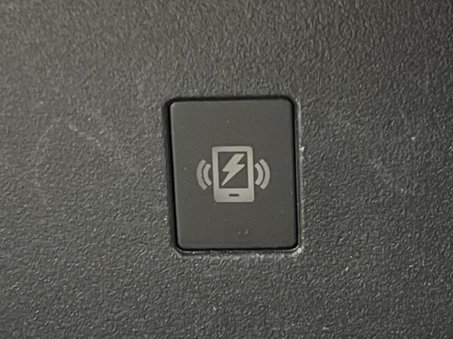 アウトランダーＰＨＥＶ Ｐ　寒冷地仕様　４ＷＤ　マイパイロット　純正９型ナビ　全周囲カメラ　ＢＯＳＥサウンド　前中席シートヒーター　パワーバックドア　前席メモリーシート　ＬＥＤヘッドライト　ワイヤレス充電　ｅーアシスト　禁煙車（66枚目）