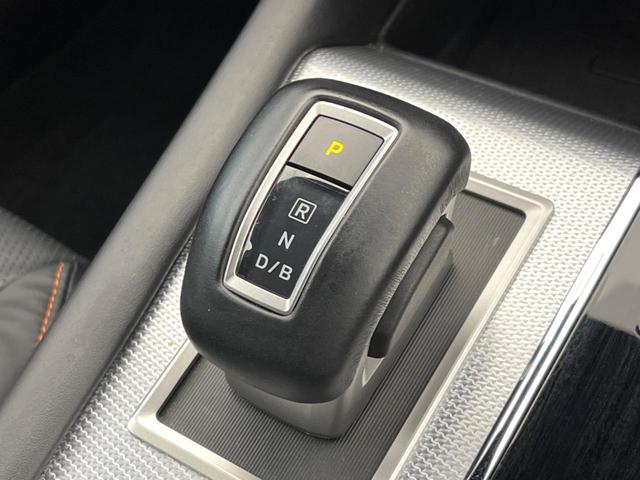 アウトランダーＰＨＥＶ Ｐ　寒冷地仕様　４ＷＤ　マイパイロット　純正９型ナビ　全周囲カメラ　ＢＯＳＥサウンド　前中席シートヒーター　パワーバックドア　前席メモリーシート　ＬＥＤヘッドライト　ワイヤレス充電　ｅーアシスト　禁煙車（71枚目）