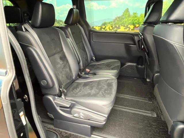 ヴォクシー ZS 煌III 両側電動スライドドア フリップダウン 純正9インチナビ トヨタセーフティセンス バックカメラ ハーフレザーシート コーナーセンサー クルコン レーンキープ LEDヘッドライト オートマチックハイビーム(9枚目)