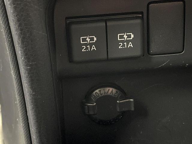 ヴォクシー ZS 煌III 両側電動スライドドア フリップダウン 純正9インチナビ トヨタセーフティセンス バックカメラ ハーフレザーシート コーナーセンサー クルコン レーンキープ LEDヘッドライト オートマチックハイビーム(43枚目)