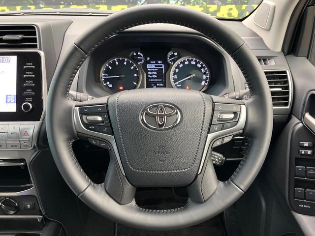 ランドクルーザープラド TX Lパッケージ マットブラックエディション 7人乗り 黒革シート サンルーフ 全周囲カメラ トヨタセーフティセンス シートベンチレーション 寒冷地仕様 レーダークルーズ 禁煙車 前席シートエアコン ドラレコ コーナーセンサー スマートキー(12枚目)