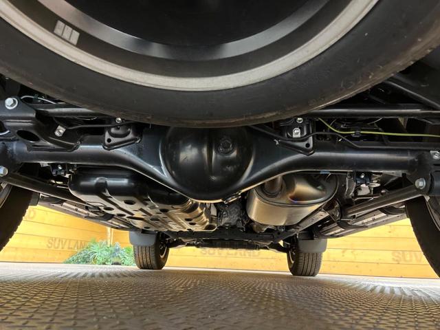 ランドクルーザープラド TX Lパッケージ マットブラックエディション 7人乗り 黒革シート サンルーフ 全周囲カメラ トヨタセーフティセンス シートベンチレーション 寒冷地仕様 レーダークルーズ 禁煙車 前席シートエアコン ドラレコ コーナーセンサー スマートキー(19枚目)