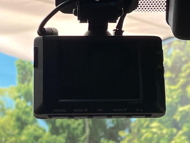 ランドクルーザープラド TX Lパッケージ マットブラックエディション 7人乗り 黒革シート サンルーフ 全周囲カメラ トヨタセーフティセンス シートベンチレーション 寒冷地仕様 レーダークルーズ 禁煙車 前席シートエアコン ドラレコ コーナーセンサー スマートキー(24枚目)