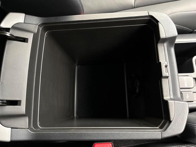 ランドクルーザープラド TX Lパッケージ マットブラックエディション 7人乗り 黒革シート サンルーフ 全周囲カメラ トヨタセーフティセンス シートベンチレーション 寒冷地仕様 レーダークルーズ 禁煙車 前席シートエアコン ドラレコ コーナーセンサー スマートキー(70枚目)