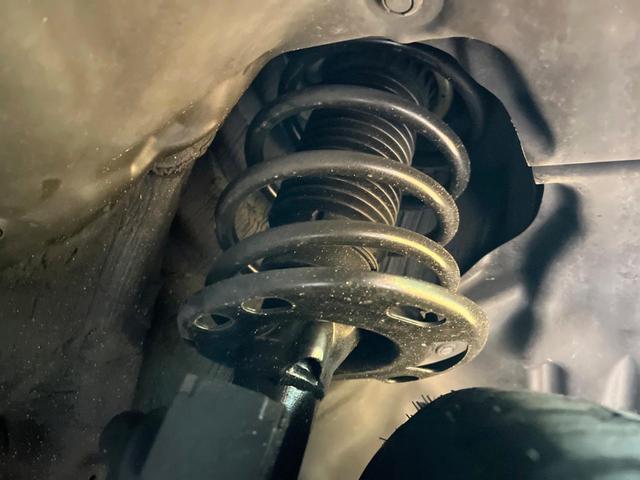 CX-5 25S Lパッケージ 純正8.8型ナビ 全周囲カメラ スマートブレーキサポート レーダクルーズ パワーバックドア 黒革シート 前席パワーシート シートヒーター ステアリングヒーター LEDヘッドライト レーンキープ(27枚目)