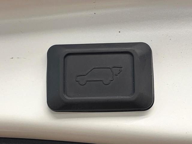 RAV4 G 全周囲カメラ 純正9型ナビ トヨタセーフティセンス 電動リアゲート ブラインドスポットモニター 前席シートヒーター ルーフレール LEDヘッドライト パワーシート クリアランスソナー ドラレコ(3枚目)