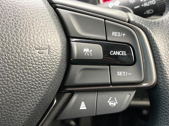 WR-V X 登録済未使用車 バックカメラ ホンダセンシング 純正8インチナビ レーダークルーズ コーナーセンサー 急速充電 スマートキー LEDヘッド 線逸脱警報 オートライト  Bluetooth(5枚目)