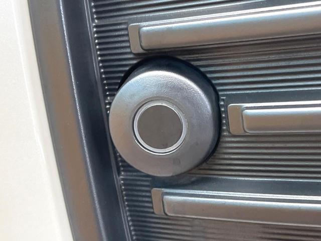 WR-V X 登録済未使用車 バックカメラ ホンダセンシング 純正8インチナビ レーダークルーズ コーナーセンサー 急速充電 スマートキー LEDヘッド 線逸脱警報 オートライト  Bluetooth(21枚目)