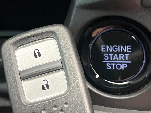 WR-V X 登録済未使用車 バックカメラ ホンダセンシング 純正8インチナビ レーダークルーズ コーナーセンサー 急速充電 スマートキー LEDヘッド 線逸脱警報 オートライト  Bluetooth(41枚目)