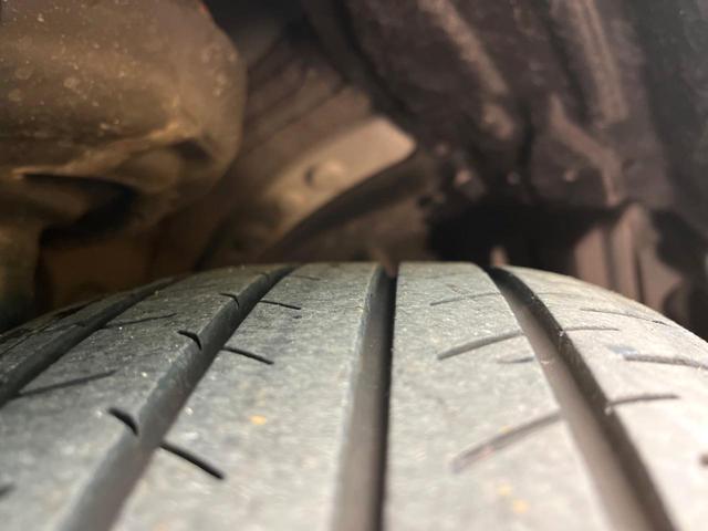 ヴォクシー S-Z フリップダウン 純正10.5型ナビ 両側電動スライド バックカメラ エマージェンシーブレーキ レーダークルーズ パワーバックドア シートヒーター デュアルオートエアコン オートマチックハイビーム(26枚目)