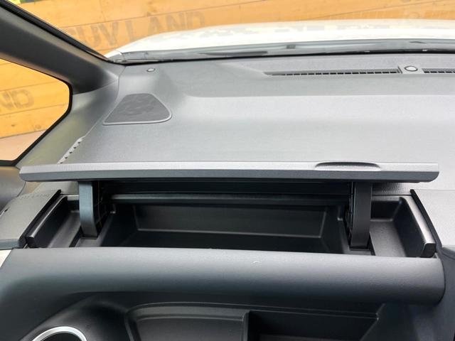 ヴォクシー S-Z フリップダウン 純正10.5型ナビ 両側電動スライド バックカメラ エマージェンシーブレーキ レーダークルーズ パワーバックドア シートヒーター デュアルオートエアコン オートマチックハイビーム(65枚目)