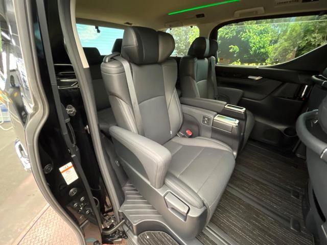 アルファード 2.5S Cパッケージ 両側電動ドア 純正9インチナビ デジタルインナー バックカメラ トヨタセーフティセンス レーダークルーズ 電動リアゲート レザーシート シートベンチレーション ドラレコ LEDヘッド ETC(9枚目)