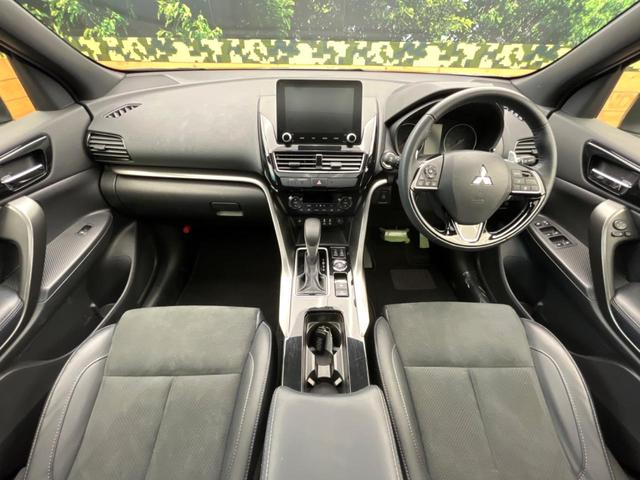 エクリプスクロス ブラックエディション 4WD サンルーフ マルチアラウンドモニター ブラックルーフレール 三菱e-Assist マイパイロット 電動リアゲート ハーフレザーシート LEDヘッド オートハイビーム 禁煙車 ETC(2枚目)