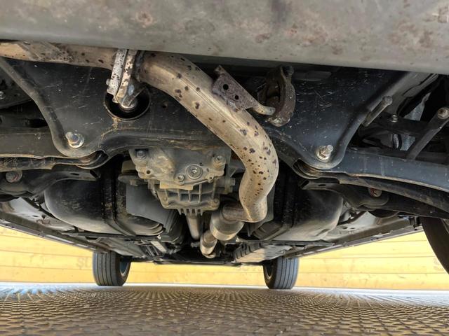 エクリプスクロス ブラックエディション 4WD サンルーフ マルチアラウンドモニター ブラックルーフレール 三菱e-Assist マイパイロット 電動リアゲート ハーフレザーシート LEDヘッド オートハイビーム 禁煙車 ETC(19枚目)