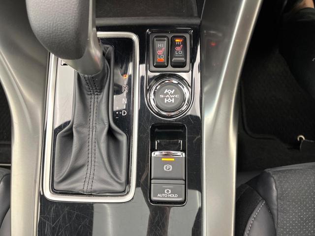 エクリプスクロス ブラックエディション 4WD サンルーフ マルチアラウンドモニター ブラックルーフレール 三菱e-Assist マイパイロット 電動リアゲート ハーフレザーシート LEDヘッド オートハイビーム 禁煙車 ETC(26枚目)