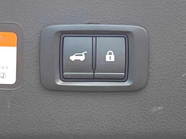 エクリプスクロス ブラックエディション 4WD サンルーフ マルチアラウンドモニター ブラックルーフレール 三菱e-Assist マイパイロット 電動リアゲート ハーフレザーシート LEDヘッド オートハイビーム 禁煙車 ETC(29枚目)