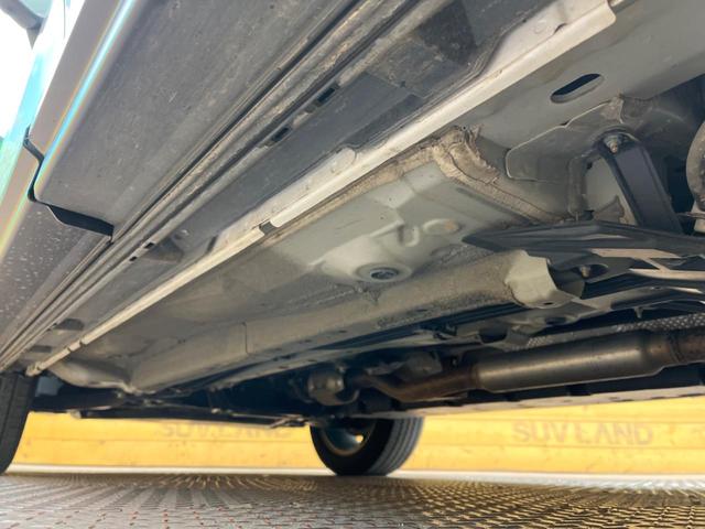 エクリプスクロス ブラックエディション 4WD サンルーフ マルチアラウンドモニター ブラックルーフレール 三菱e-Assist マイパイロット 電動リアゲート ハーフレザーシート LEDヘッド オートハイビーム 禁煙車 ETC(38枚目)