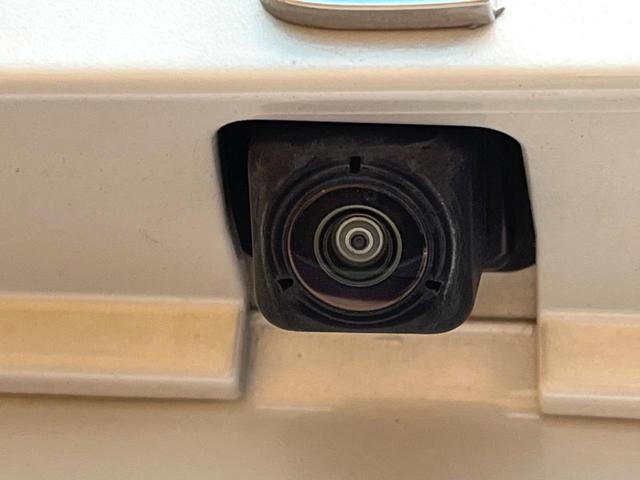 エクリプスクロス ブラックエディション 4WD サンルーフ マルチアラウンドモニター ブラックルーフレール 三菱e-Assist マイパイロット 電動リアゲート ハーフレザーシート LEDヘッド オートハイビーム 禁煙車 ETC(40枚目)