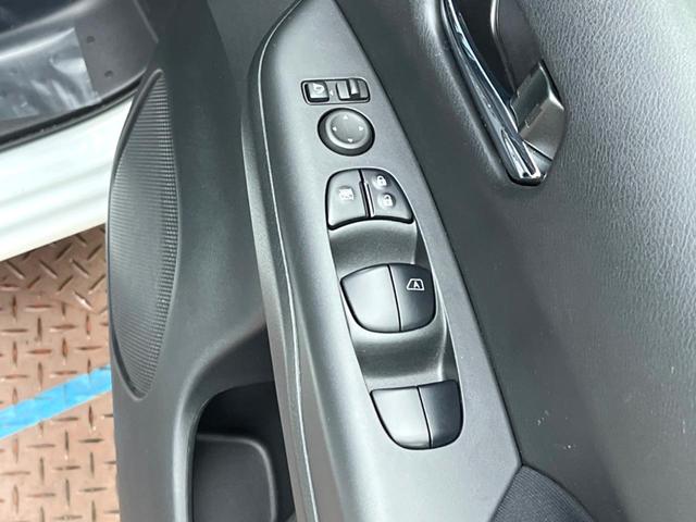 セレナ ハイウェイスター VセレクションII 純正9型ナビ プロパイロット 両側電動スライドドア 全周囲カメラ インテリジェントエマージェンシーブレーキ LEDヘッド クリアランスソナー ドライブレコーダー ビルトインETC パークアシスト(43枚目)