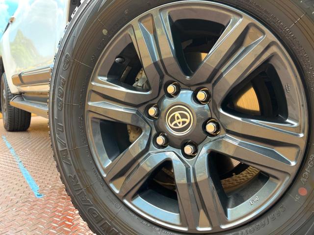 ハイラックス Z 純正SDナビ バックカメラ トヨタセーフティセンス レーダークルーズコントロール デュアルオートエアコン クリアランスソナー LEDヘッド ドライブレコーダー ETC オートライト 禁煙車(13枚目)