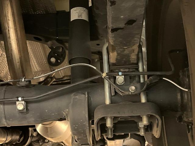 ハイラックス Z 純正SDナビ バックカメラ トヨタセーフティセンス レーダークルーズコントロール デュアルオートエアコン クリアランスソナー LEDヘッド ドライブレコーダー ETC オートライト 禁煙車(31枚目)