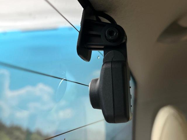 ハイラックス Z 純正SDナビ バックカメラ トヨタセーフティセンス レーダークルーズコントロール デュアルオートエアコン クリアランスソナー LEDヘッド ドライブレコーダー ETC オートライト 禁煙車(36枚目)