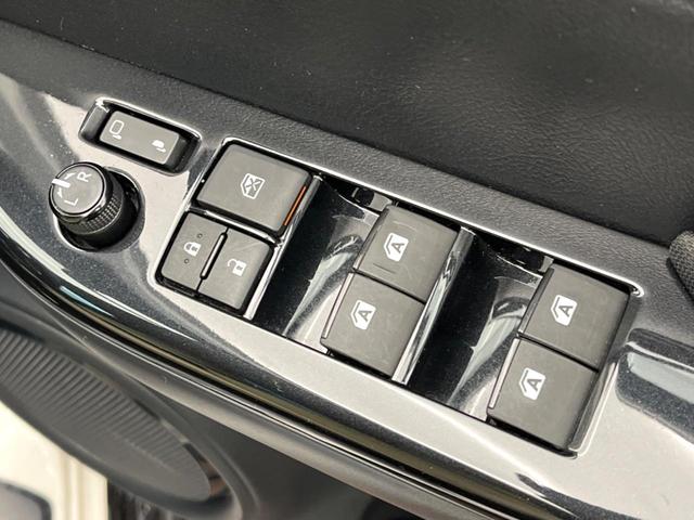 ハイラックス Z 純正SDナビ バックカメラ トヨタセーフティセンス レーダークルーズコントロール デュアルオートエアコン クリアランスソナー LEDヘッド ドライブレコーダー ETC オートライト 禁煙車(38枚目)