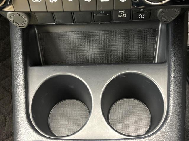 ハイラックス Z 純正SDナビ バックカメラ トヨタセーフティセンス レーダークルーズコントロール デュアルオートエアコン クリアランスソナー LEDヘッド ドライブレコーダー ETC オートライト 禁煙車(52枚目)