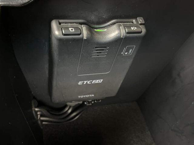 ハイラックス Z 純正SDナビ バックカメラ トヨタセーフティセンス レーダークルーズコントロール デュアルオートエアコン クリアランスソナー LEDヘッド ドライブレコーダー ETC オートライト 禁煙車(56枚目)