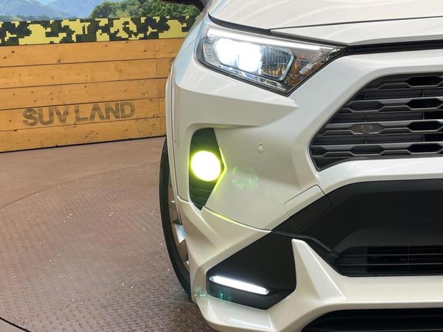 ＲＡＶ４ Ｇ　Ｚパッケージ　ＴＲＤエアロ　純正９型ディスプレイ　トヨタセーフティセンス　全周囲カメラ　デジタルインナーミラー　ブラインドスポットモニター　電動リアゲート　メモリーシート　ドラレコ　コーナーセンサー　シートヒーター（12枚目）
