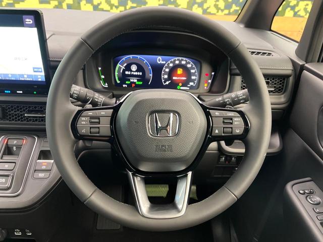 ステップワゴン ｅ：ＨＥＶスパーダ　登録済未使用車　純正１１型ナビ　両側電動ドア　パワーバックドア　ホンダセンシング　レーダークルーズコントロール　前席シートヒーター　ハーフレザーシート　ＬＥＤヘッドライト　前席シートバックテーブル（16枚目）