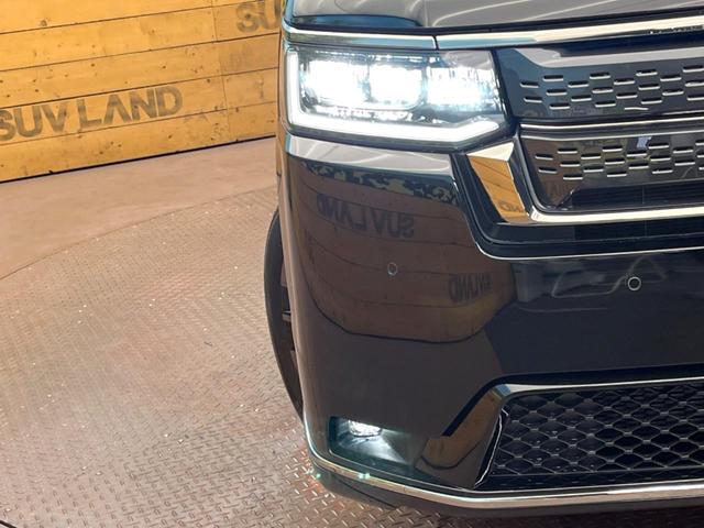 ステップワゴン ｅ：ＨＥＶスパーダ　登録済未使用車　純正１１型ナビ　両側電動ドア　パワーバックドア　ホンダセンシング　レーダークルーズコントロール　前席シートヒーター　ハーフレザーシート　ＬＥＤヘッドライト　前席シートバックテーブル（17枚目）