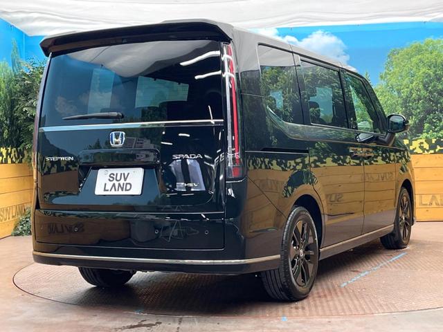 ステップワゴン ｅ：ＨＥＶスパーダ　登録済未使用車　純正１１型ナビ　両側電動ドア　パワーバックドア　ホンダセンシング　レーダークルーズコントロール　前席シートヒーター　ハーフレザーシート　ＬＥＤヘッドライト　前席シートバックテーブル（22枚目）