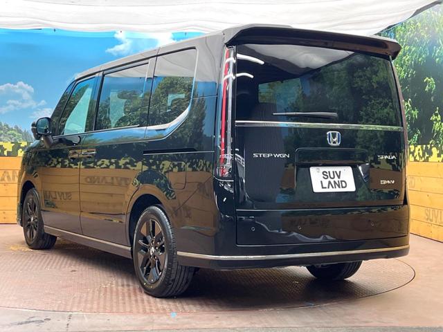 ステップワゴン ｅ：ＨＥＶスパーダ　登録済未使用車　純正１１型ナビ　両側電動ドア　パワーバックドア　ホンダセンシング　レーダークルーズコントロール　前席シートヒーター　ハーフレザーシート　ＬＥＤヘッドライト　前席シートバックテーブル（33枚目）