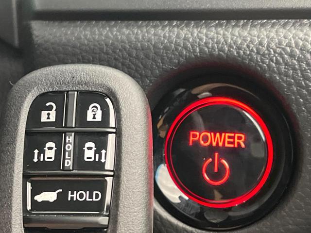 ステップワゴン ｅ：ＨＥＶスパーダ　登録済未使用車　純正１１型ナビ　両側電動ドア　パワーバックドア　ホンダセンシング　レーダークルーズコントロール　前席シートヒーター　ハーフレザーシート　ＬＥＤヘッドライト　前席シートバックテーブル（49枚目）